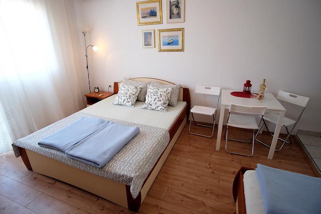 Studio Apartments Shanti Zadar Pokój zdjęcie